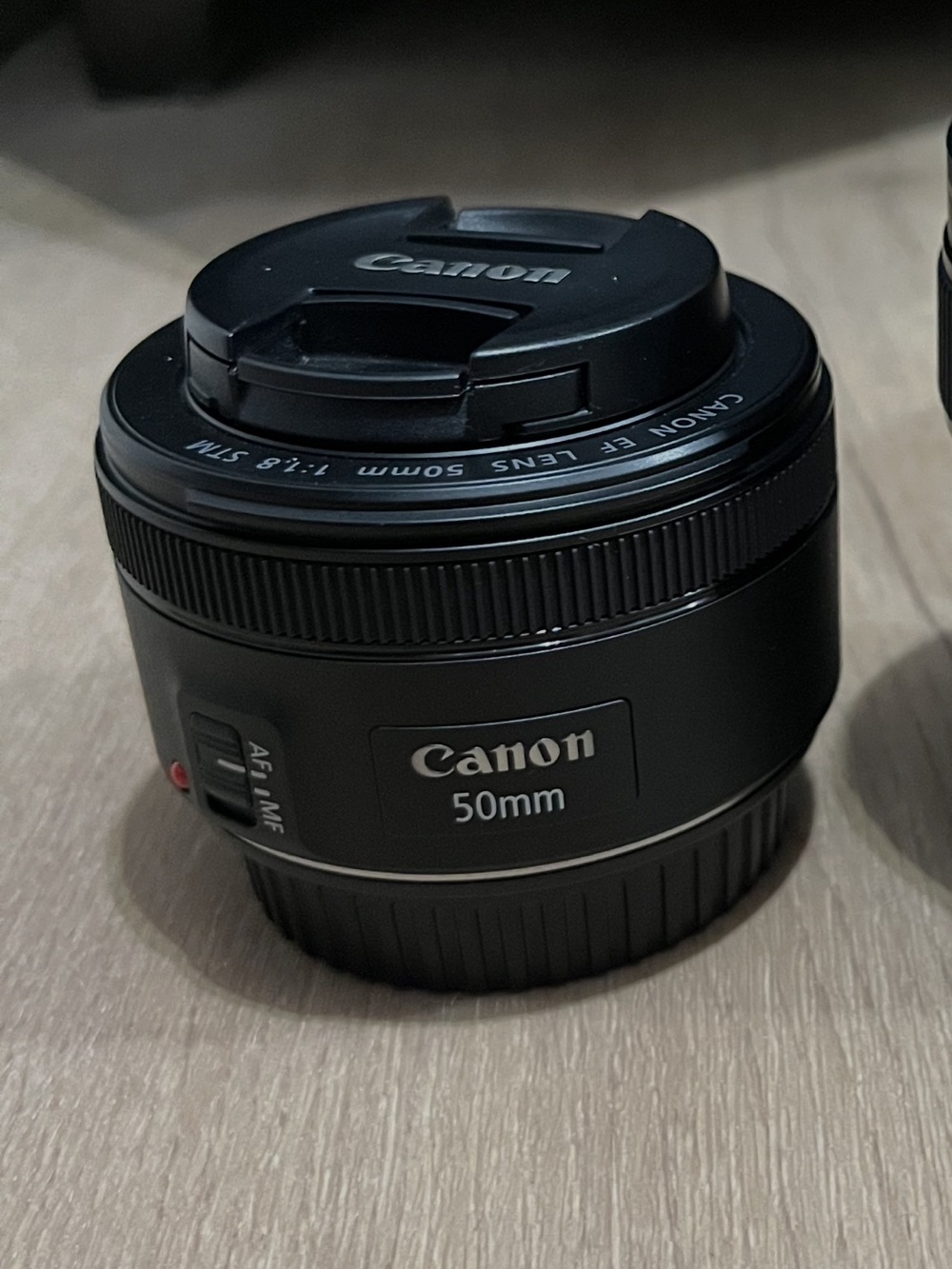 Canon EF 50mm f/1.8